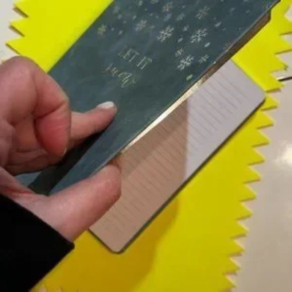 Journals /Set of Two Journals ("Let is Snow") (new) (h/s)‎ - Picture 7 of 12